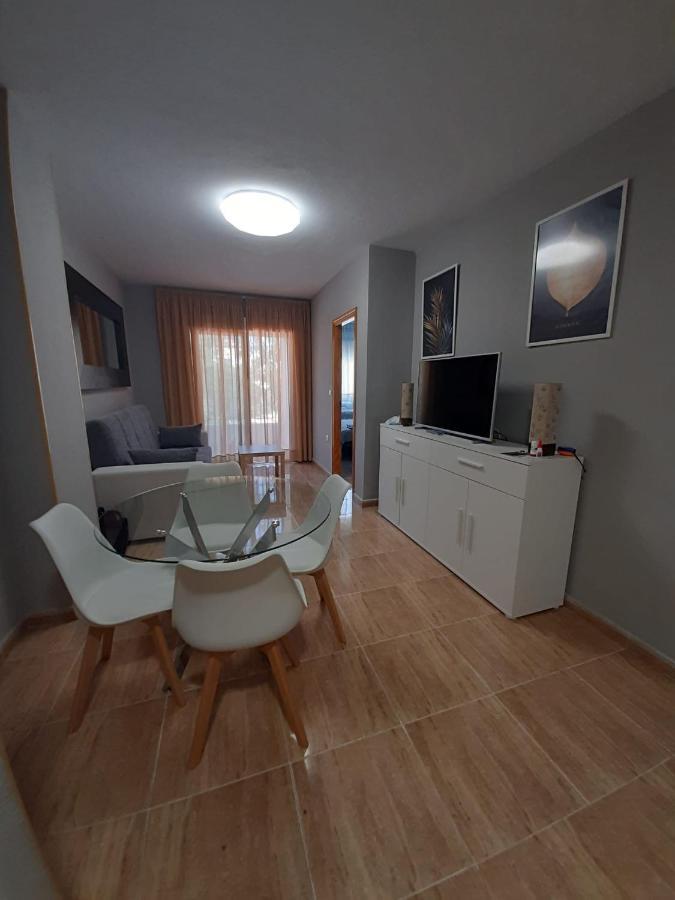 Torrevieja-Lugomar Apartment ภายนอก รูปภาพ